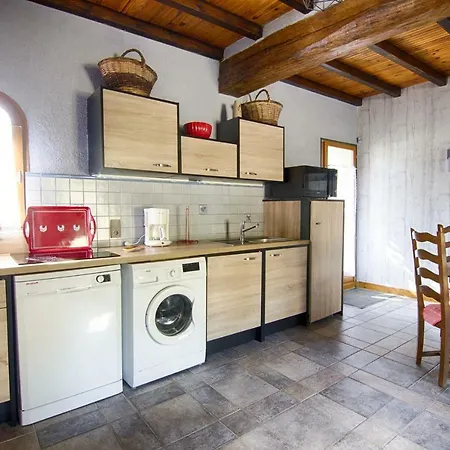 Au Chant Des Vents Holiday home